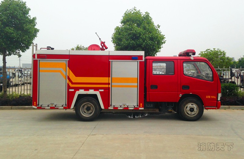 水罐消防車 東風(fēng)消防車 2噸消防車 國四消防車