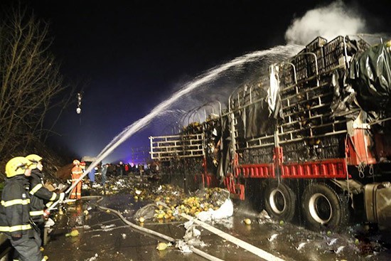 京港澳高速湖南段爆炸事故已致5死20傷 